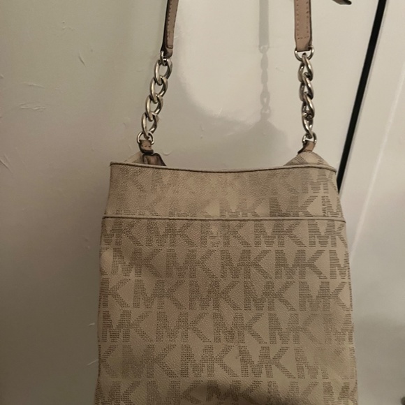 Michael Kors Crossbody Bag - Picture 4 of 6